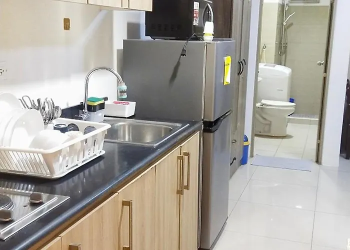 Apartamento 2br Shore Family Groups Affordable Staycation Manila